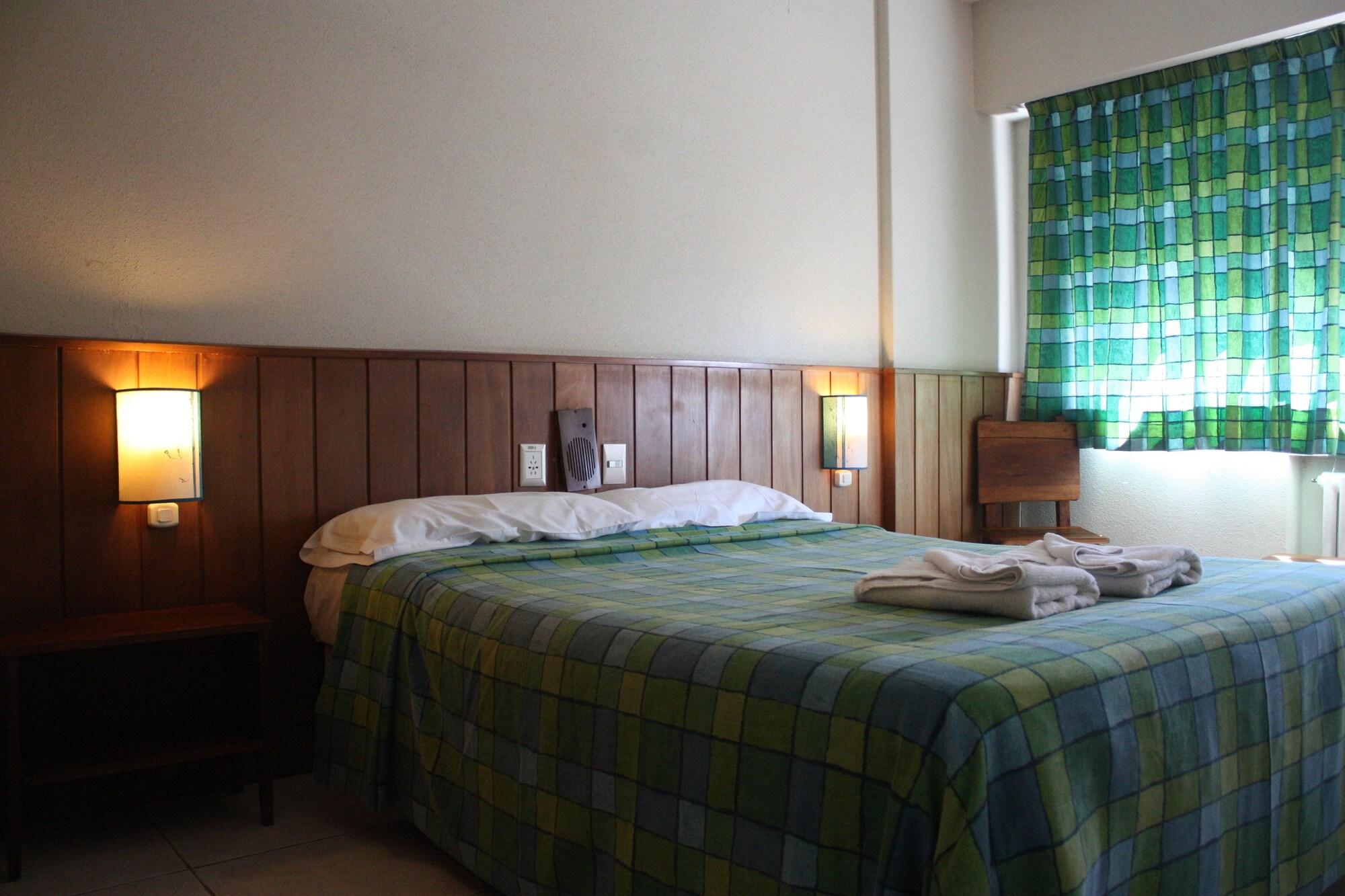 Hostal Marcopolo (adults Only)